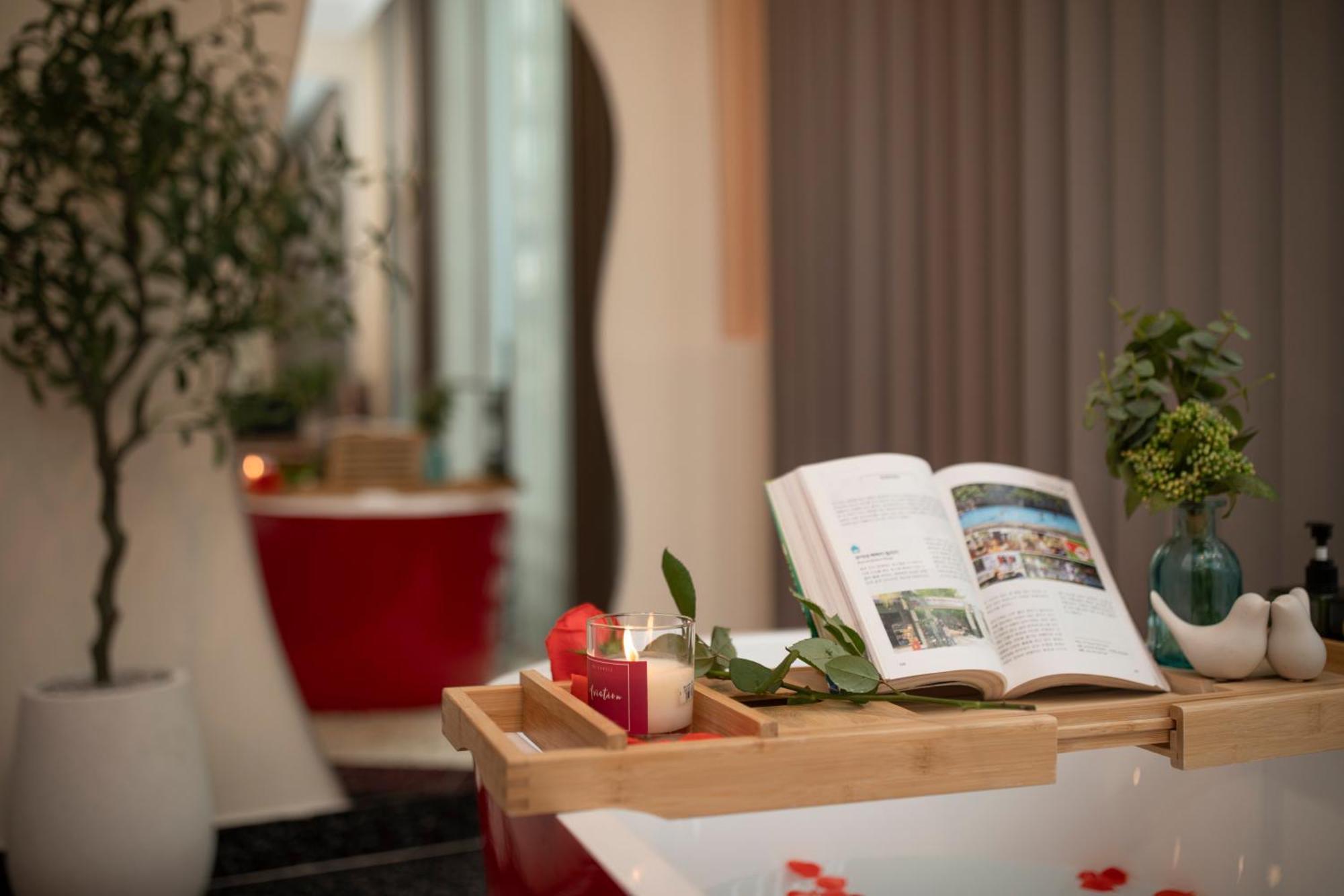 Quy Hung Hotel Central Ho Şi Min Dış mekan fotoğraf