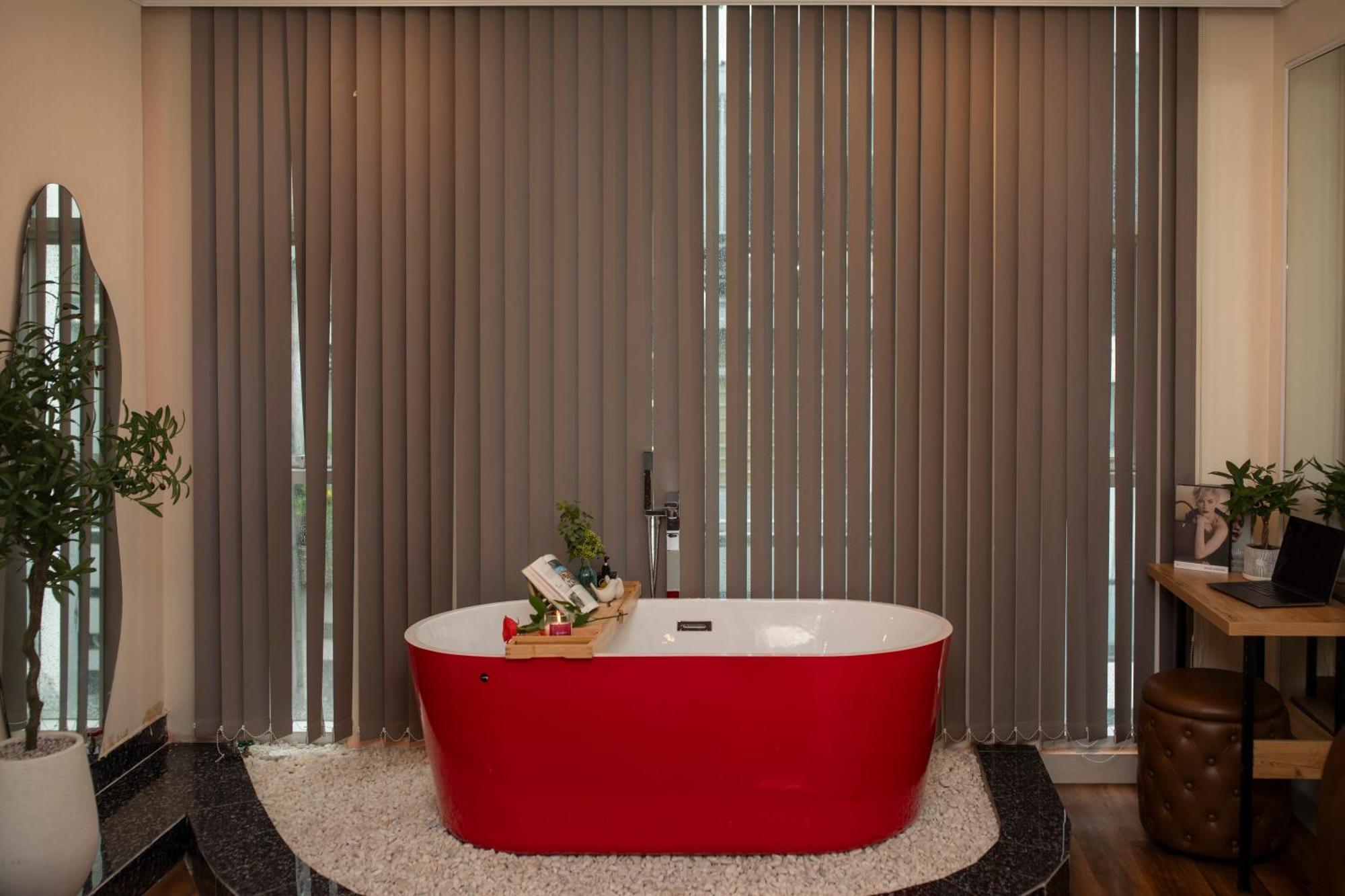 Quy Hung Hotel Central Ho Şi Min Dış mekan fotoğraf